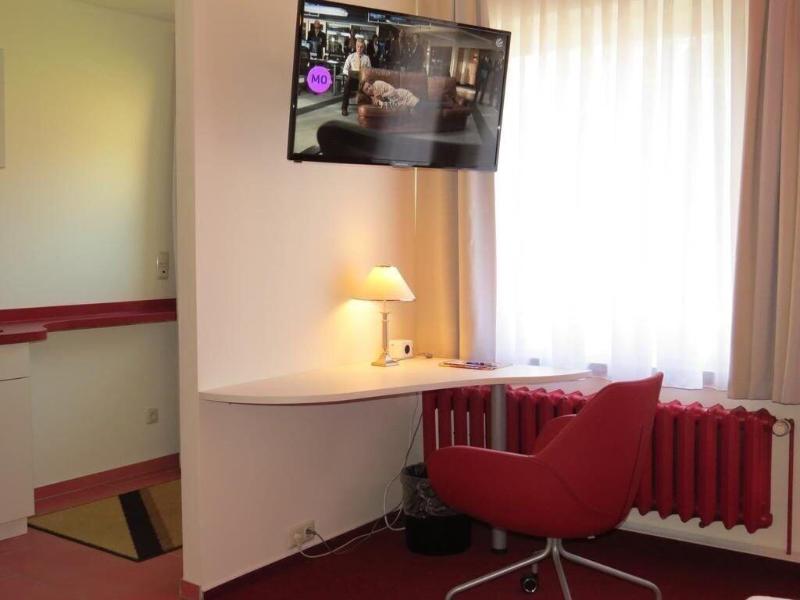 Ka Ka Hotel Garni image