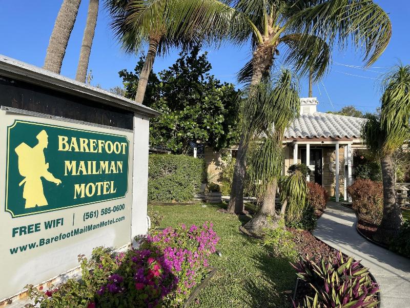 Barefoot Mailman Motel image