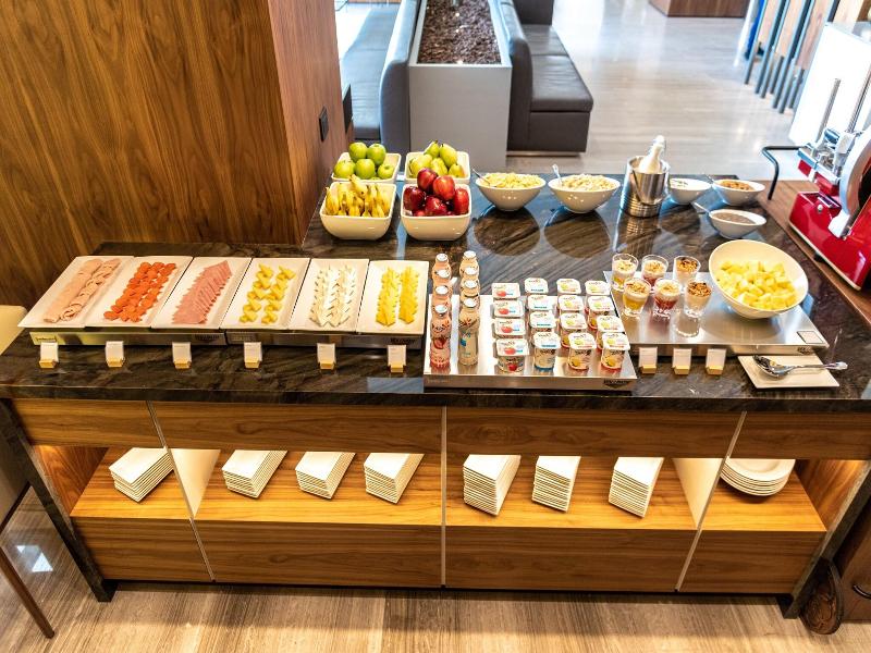 Ac Hotel By Marriott Monterrey Valle. image