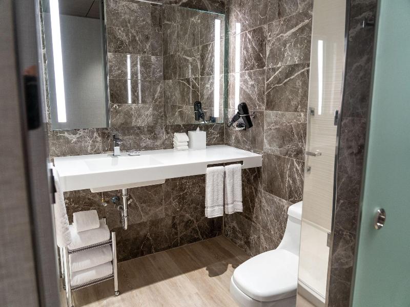 Ac Hotel By Marriott Monterrey Valle. image
