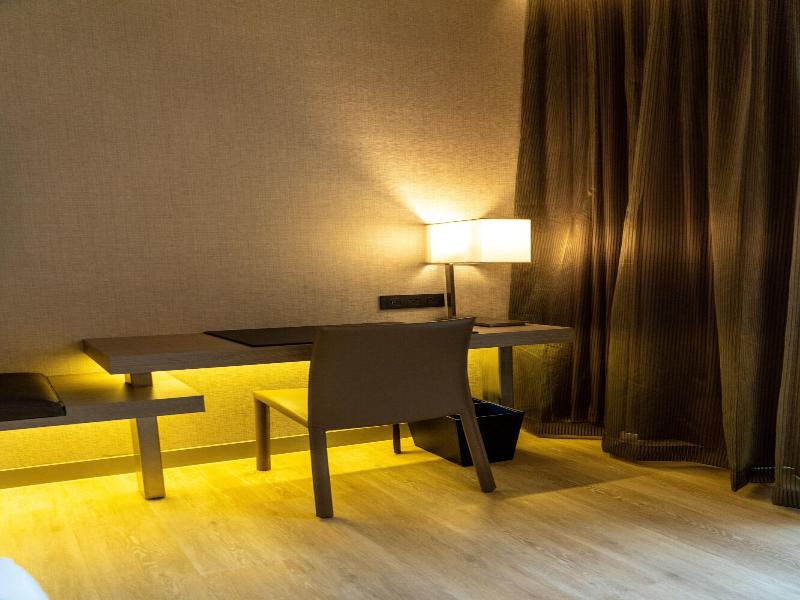 Ac Hotel By Marriott Monterrey Valle. image