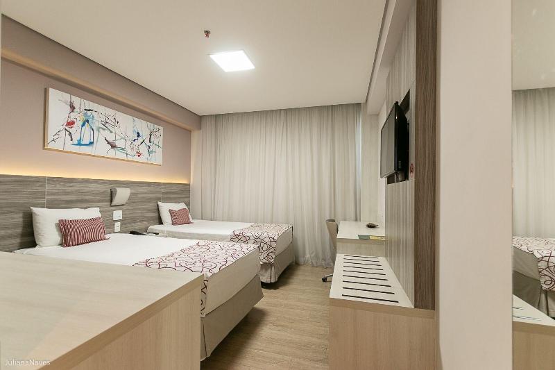 It Itabira Hotel image