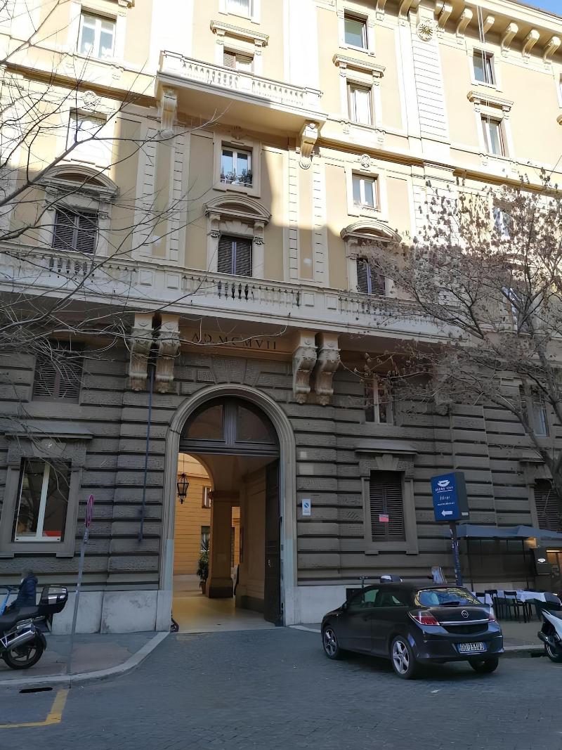 Residenza Tupini S.pietro Suites image