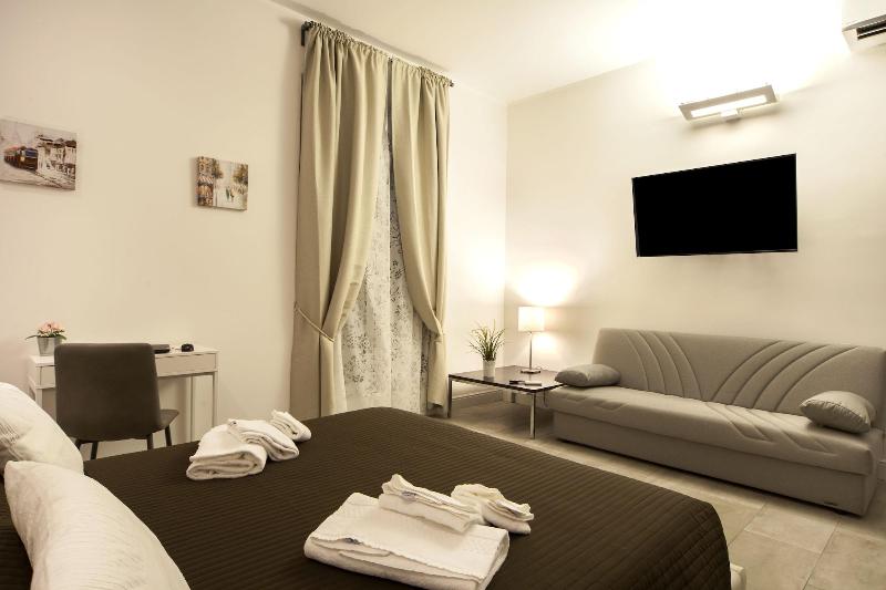 Residenza Tupini S.pietro Suites image