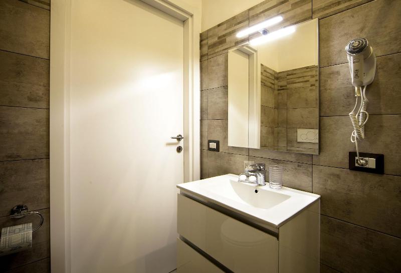 Residenza Tupini S.pietro Suites image