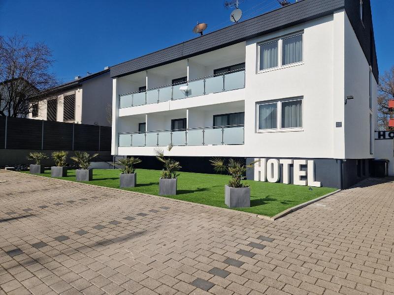 Hotel Am Kurpark image