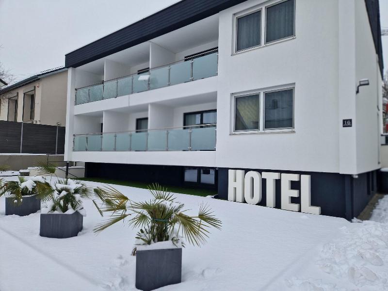 Hotel Am Kurpark image