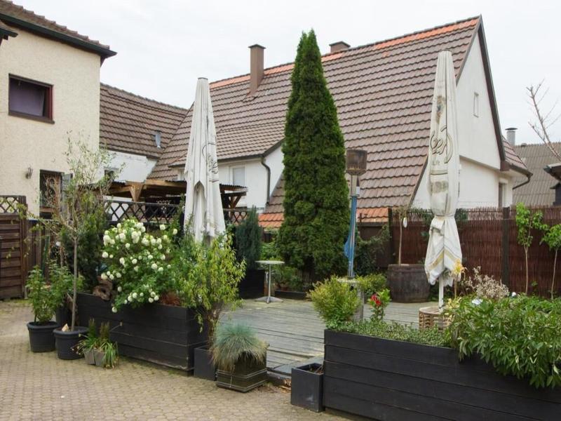 Landhotel Wolfschlugen image