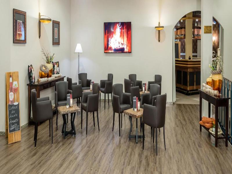 Ahauser Land Golfhotel image