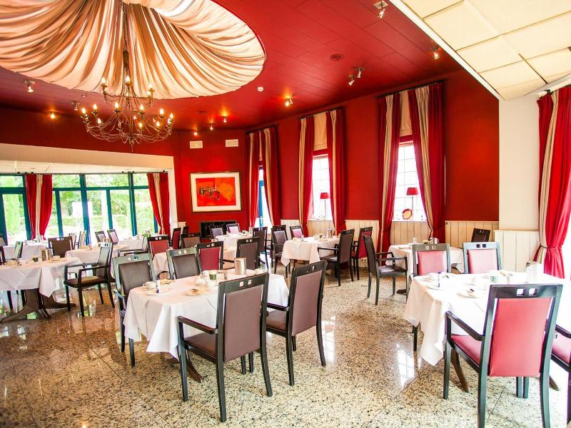 Ahauser Land Golfhotel image