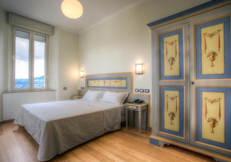 Hotel Il Duca Del Montefeltro image