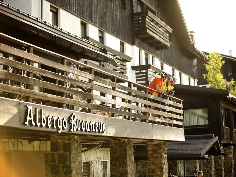 Albergo Ristorante Bucaneve image