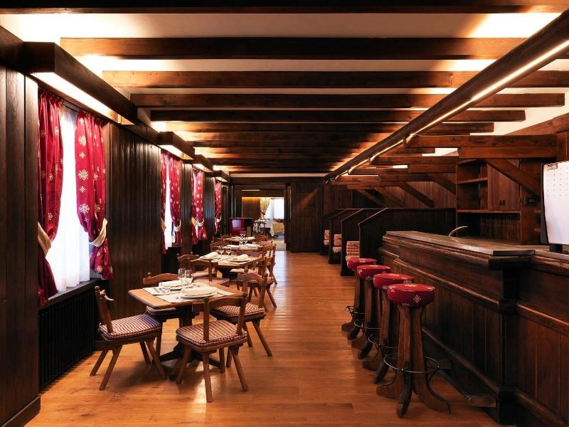 Albergo Ristorante Bucaneve image