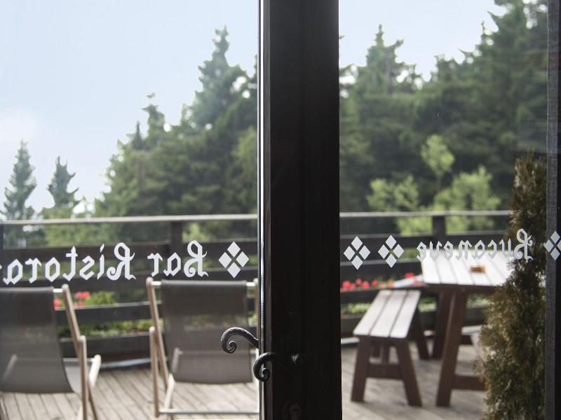 Albergo Ristorante Bucaneve image