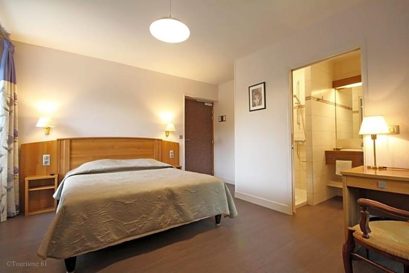 Logis Hv Tel De France image