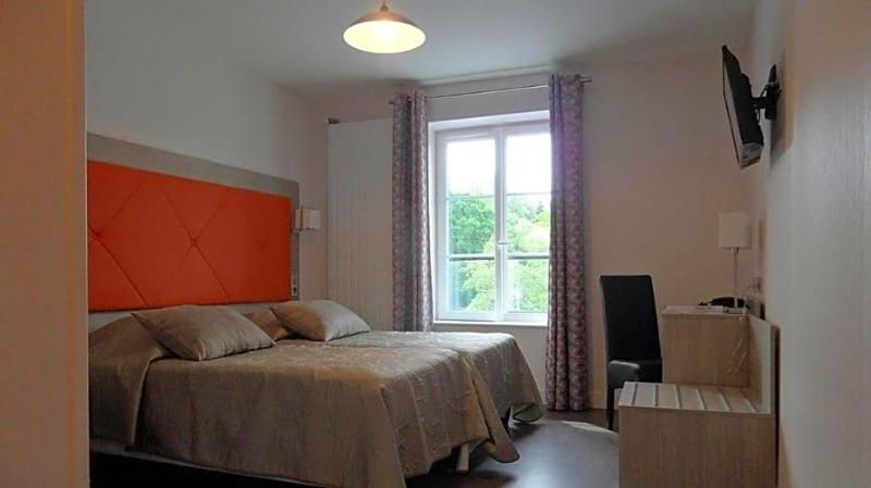 Logis Hv Tel De France image