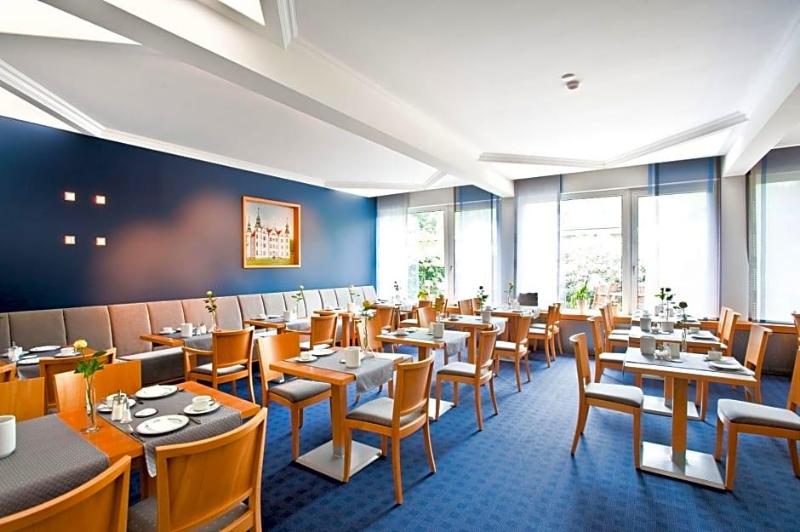 Ringhotel Ahrensburg image