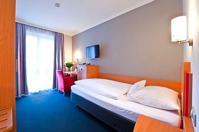 Ringhotel Ahrensburg image