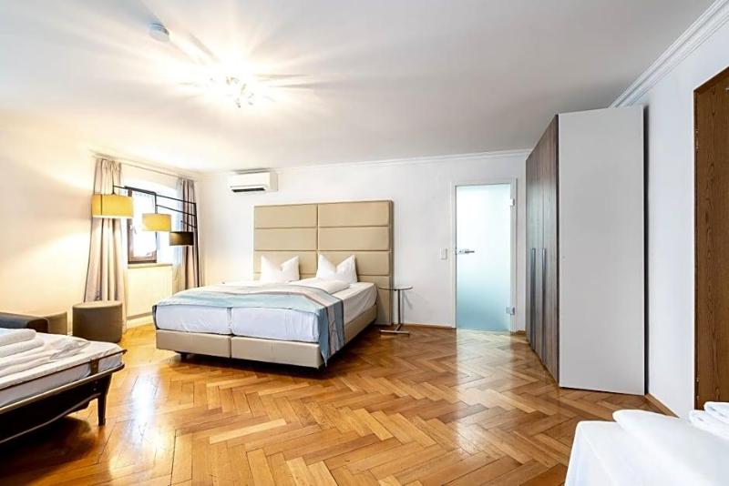 Hotel Wandinger Hof By Lehmann Hotels image