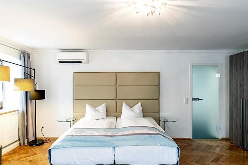 Hotel Wandinger Hof By Lehmann Hotels image