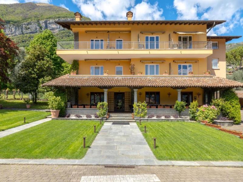 Hotel Villa Edy image
