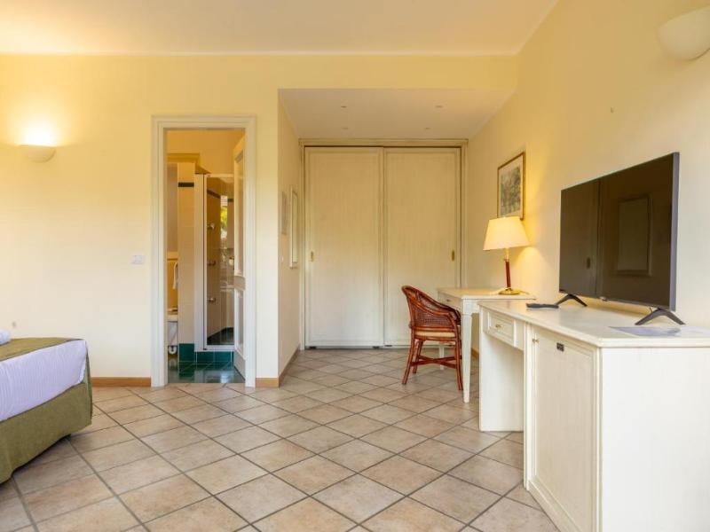 Hotel Villa Edy image