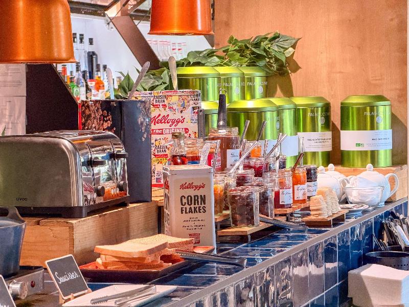 Ibis Lunel Petite Camargue image