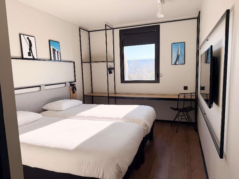 Ibis Lunel Petite Camargue image
