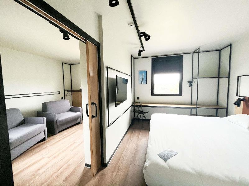 Ibis Lunel Petite Camargue image
