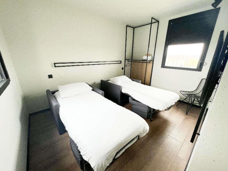 Ibis Lunel Petite Camargue image