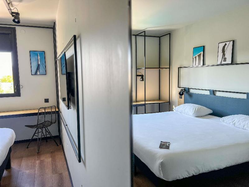 Ibis Lunel Petite Camargue image