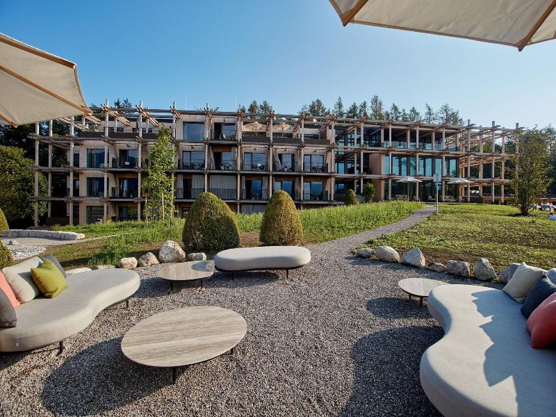 Hotel Bergeblick image