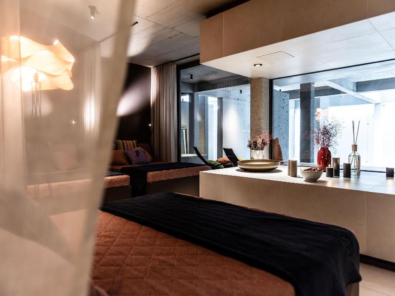 Hotel Bergeblick image