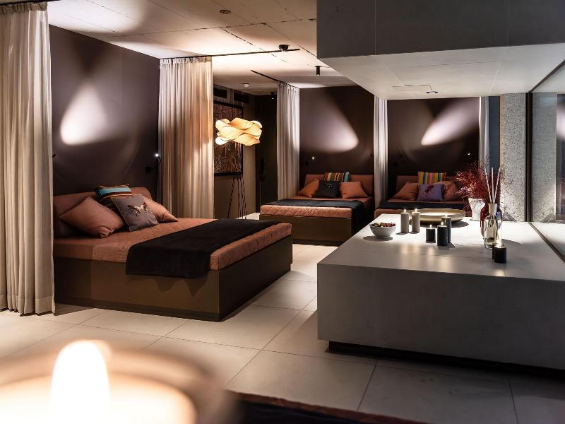 Hotel Bergeblick image