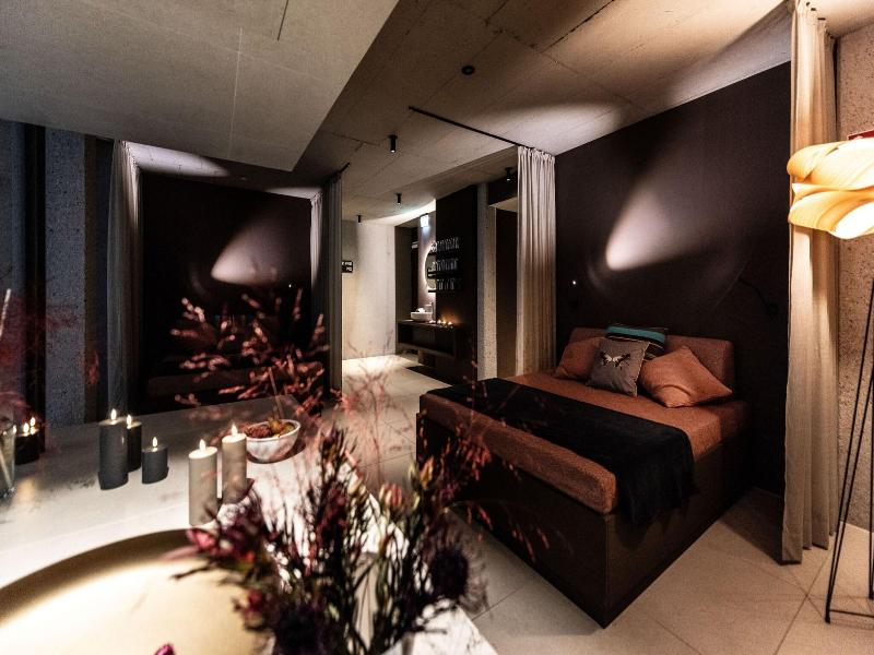 Hotel Bergeblick image
