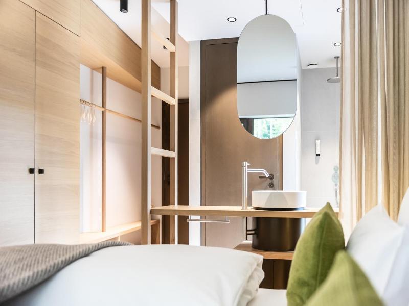 Hotel Bergeblick image