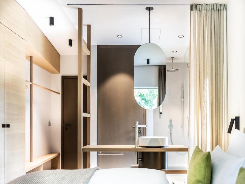 Hotel Bergeblick image