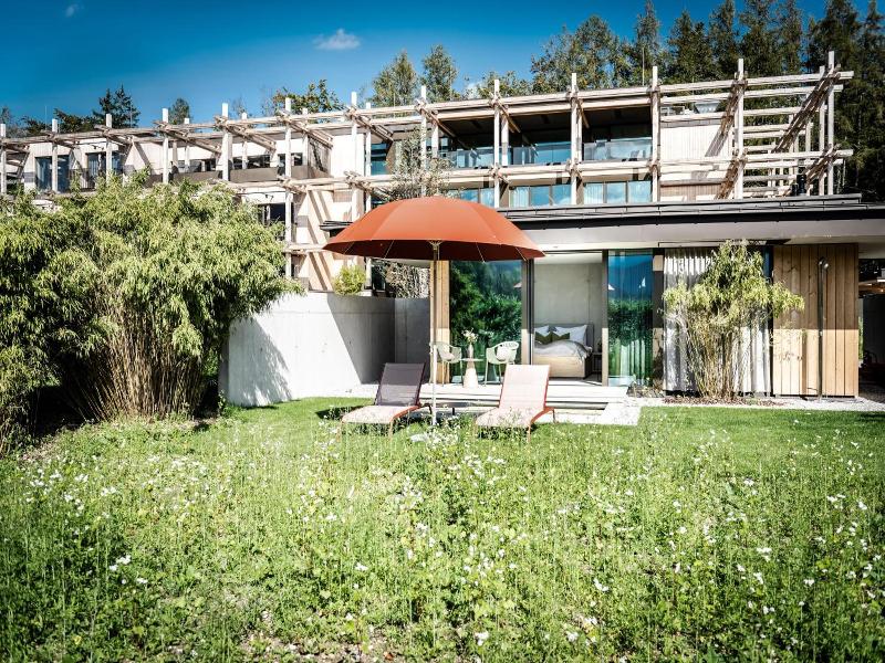 Hotel Bergeblick image