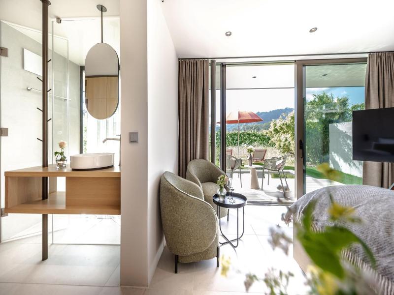 Hotel Bergeblick image