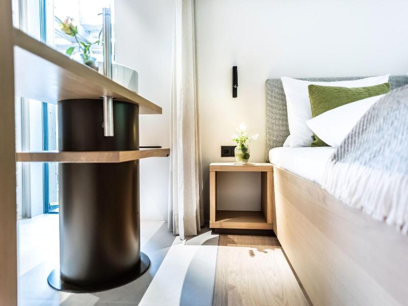 Hotel Bergeblick image