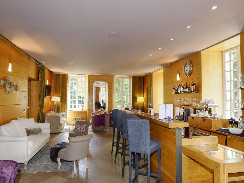 Domaine De Barres image