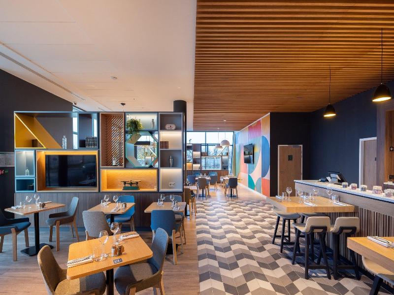 Holiday Inn Paris Cdg Airport image