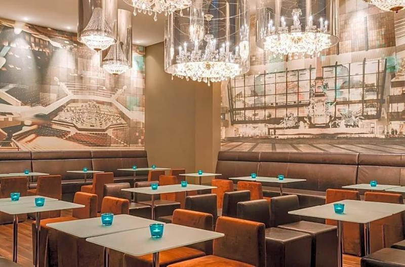 Motel One Leipzig Augustusplatz image