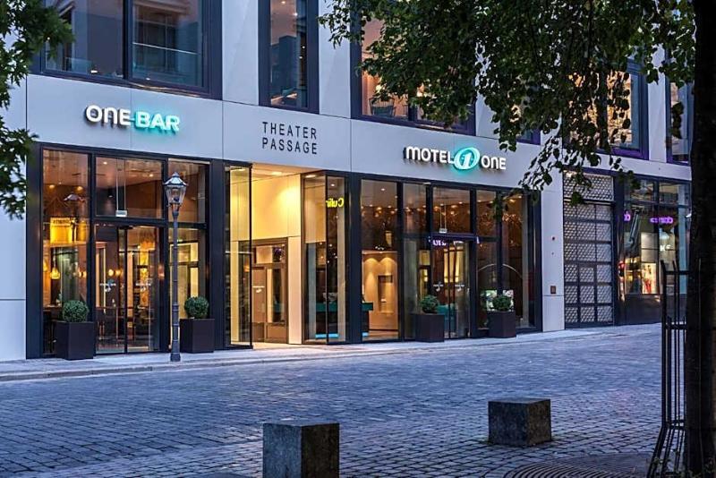 Motel One Leipzig Augustusplatz image
