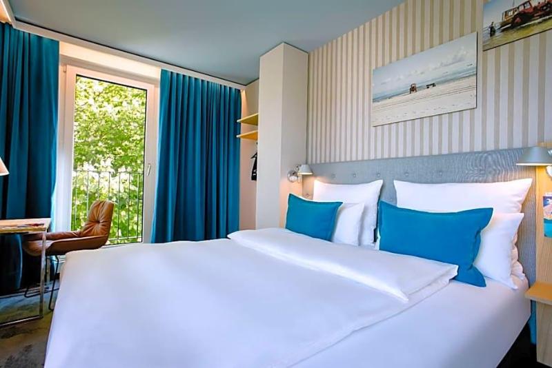 Motel One Rostock image