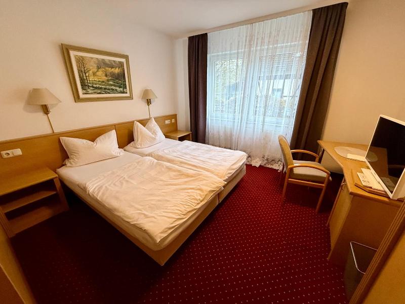 Landhotel Garni Am Mv Hlenwv Rth image