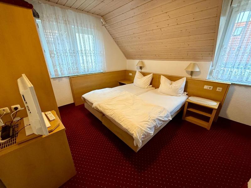 Landhotel Garni Am Mv Hlenwv Rth image