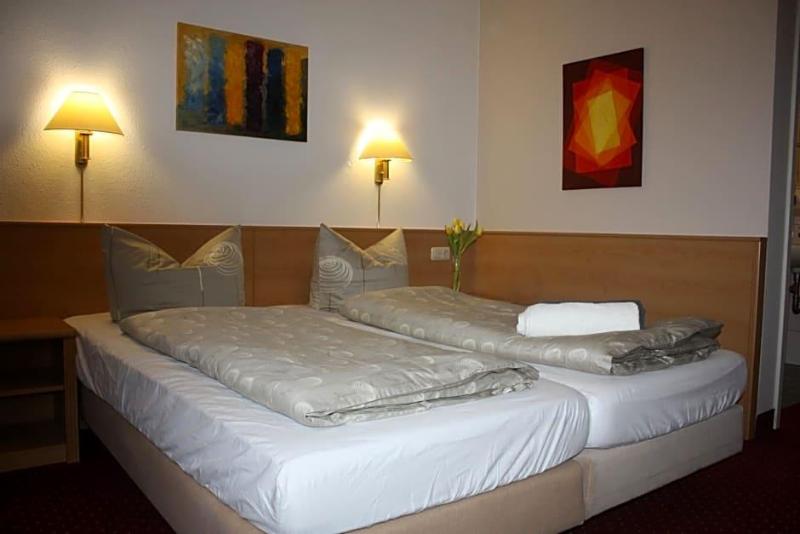 Landhotel Garni Am Mv Hlenwv Rth image