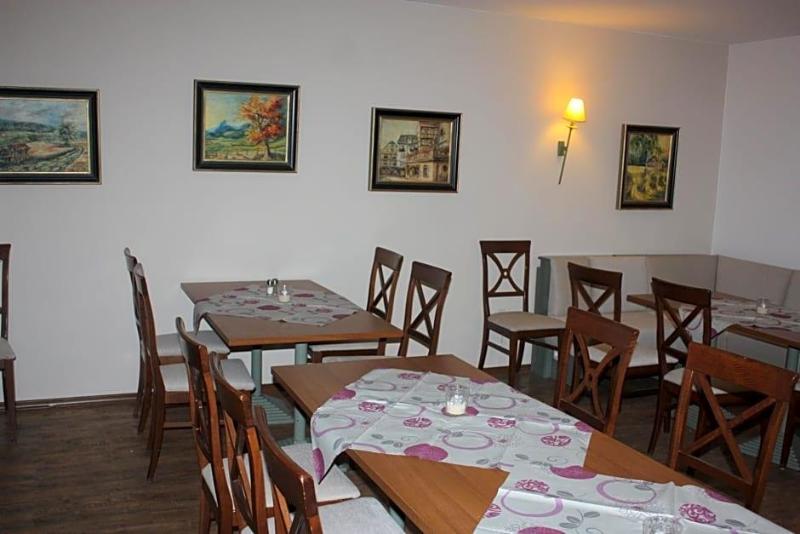 Landhotel Garni Am Mv Hlenwv Rth image