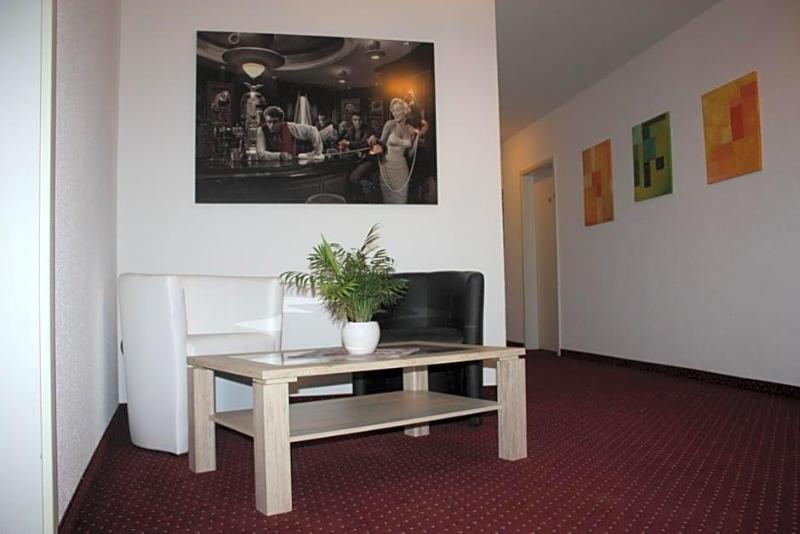 Landhotel Garni Am Mv Hlenwv Rth image